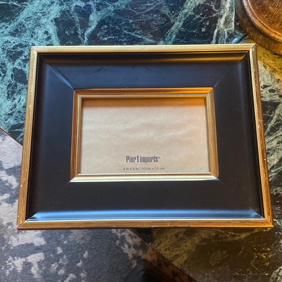 Pier 1 imports : picture frame